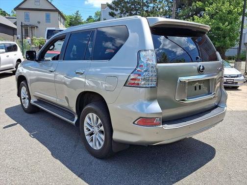 2022 Lexus GX 460 Base