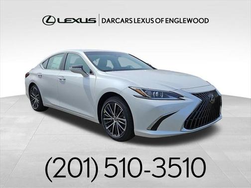 2025 Lexus ES 300h Base