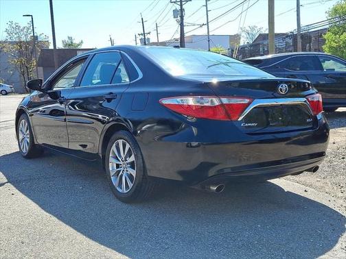 2016 Toyota Camry XLE