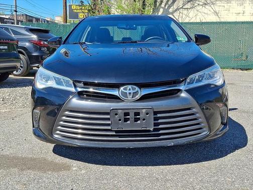 2016 Toyota Camry XLE