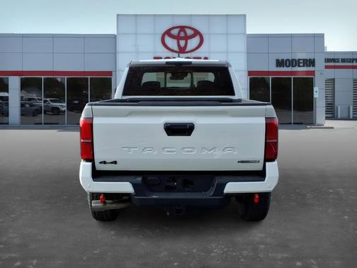 2025 Toyota Tacoma Hybrid TRD Off Road