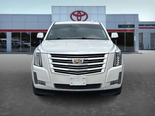 2016 Cadillac Escalade Platinum