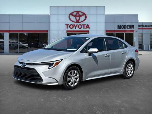 2024 Toyota Corolla Hybrid LE