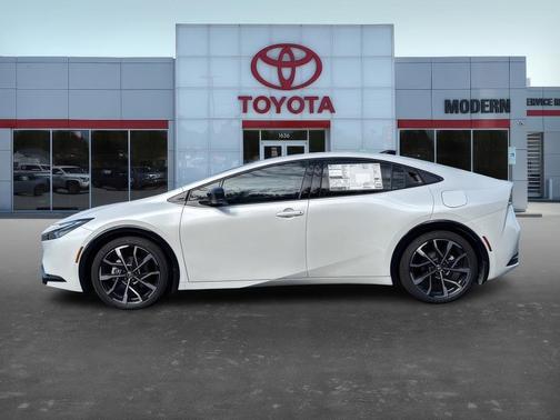 2026 Toyota Prius Plug-In Hybrid XSE Premium