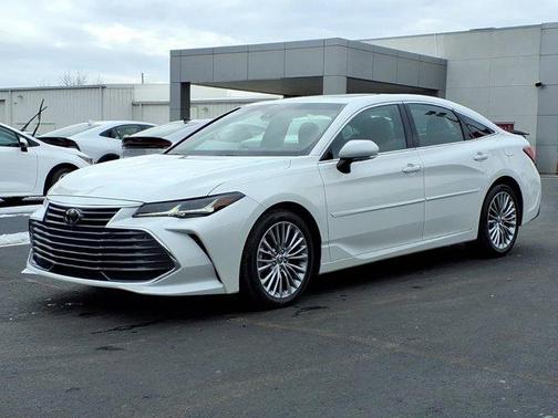 2022 Toyota Avalon Limited