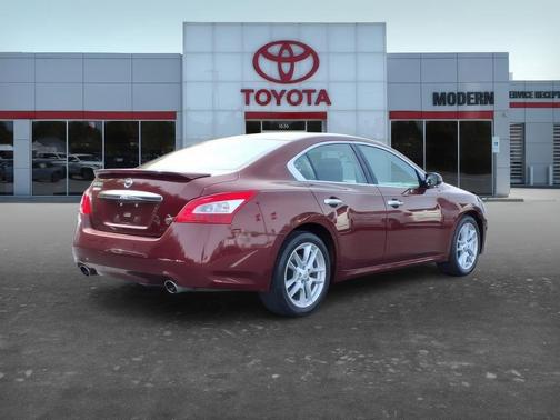 Tuscan Sun 2011 Nissan Maxima S