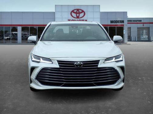 2022 Toyota Avalon Limited