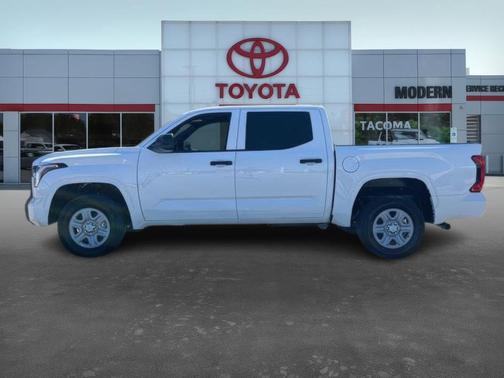 2025 Toyota Tundra SR