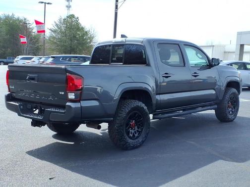 2021 Toyota Tacoma SR