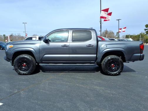 2021 Toyota Tacoma SR