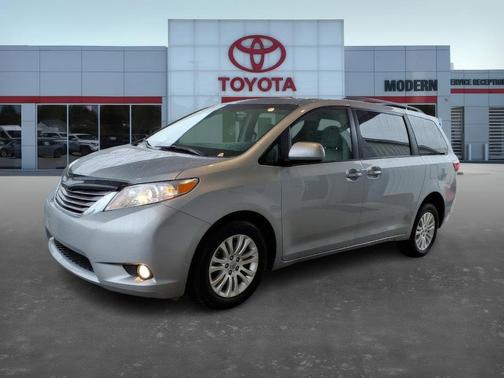 2015 Toyota Sienna XLE Premium