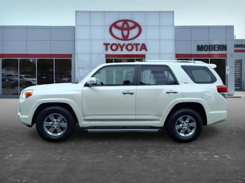 White 2010 Toyota 4Runner SR5