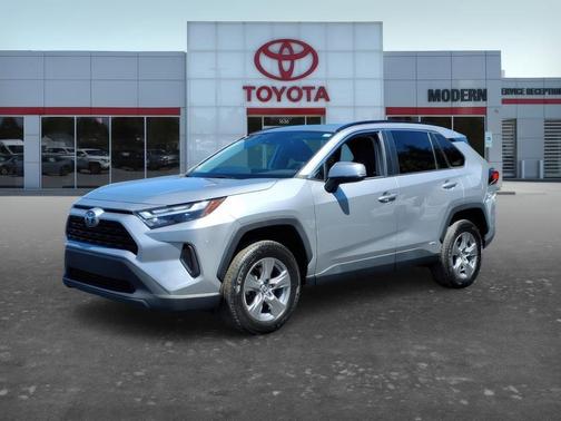 Silver 2022 Toyota RAV4 Hybrid XLE