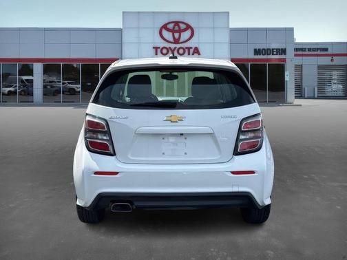 2017 Chevrolet Sonic LT
