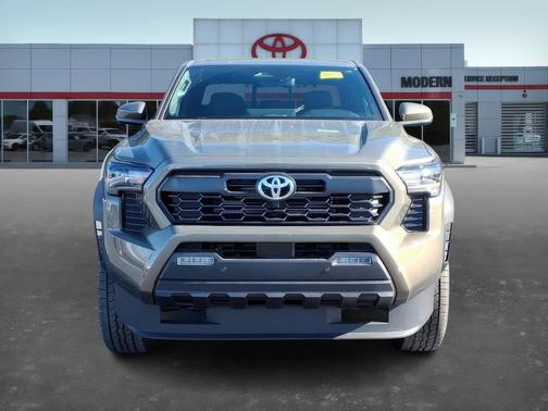 2025 Toyota Tacoma Hybrid TRD Off Road