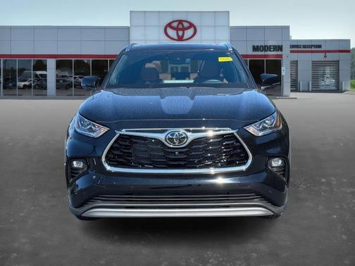 2026 Toyota Highlander Limited