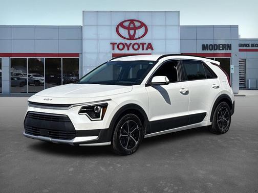 2023 Kia Niro EX
