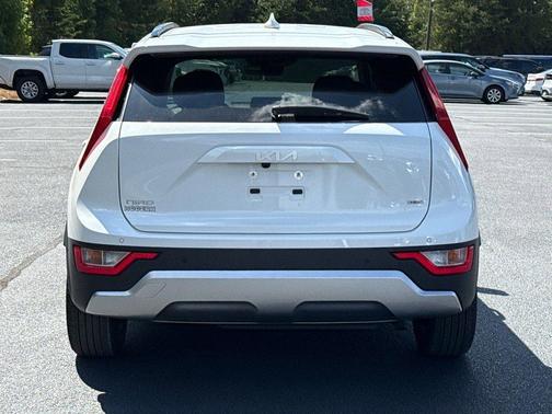 2023 Kia Niro EX
