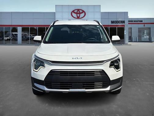 2023 Kia Niro EX
