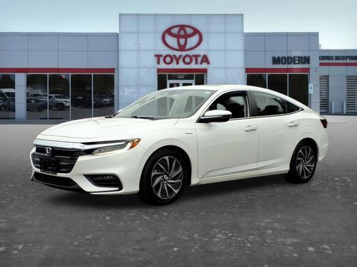 White 2019 Honda Insight Touring