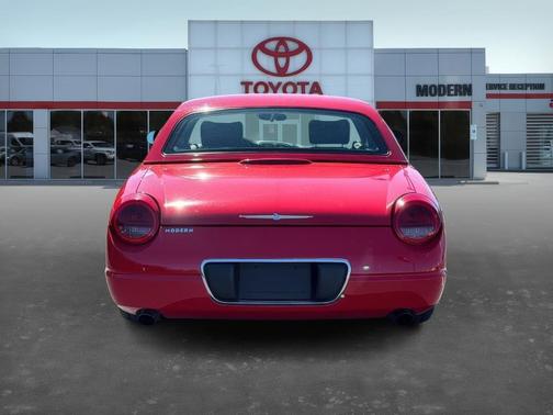 2002 Ford Thunderbird 