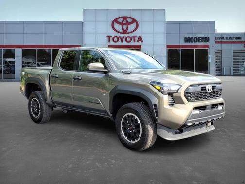 2024 Toyota Tacoma Hybrid TRD HYBRID