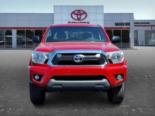 Red 2015 Toyota Tacoma