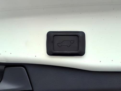 White 2025 Toyota RAV4 XLE
