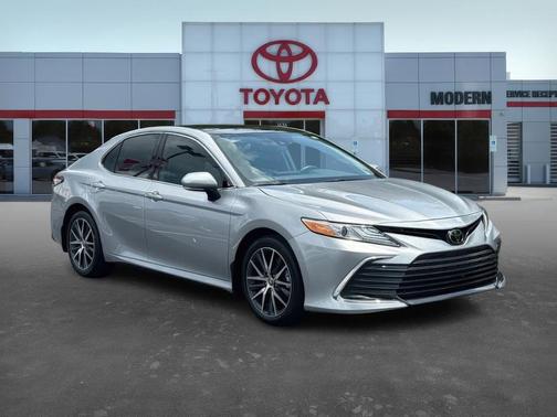 2024 Toyota Camry XLE