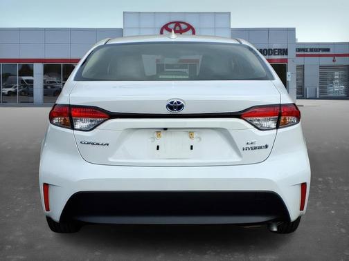 2024 Toyota Corolla Hybrid LE