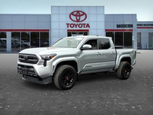 Silver 2024 Toyota Tacoma SR5