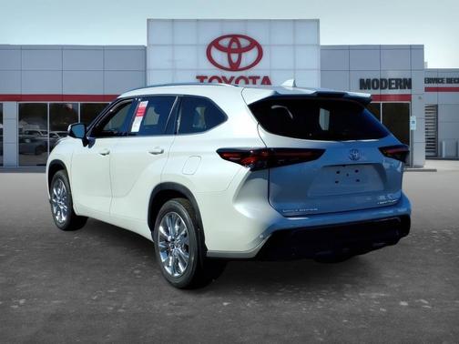 White 2026 Toyota Highlander Limited