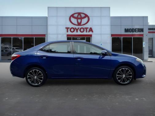 Blue 2015 Toyota Corolla S Plus