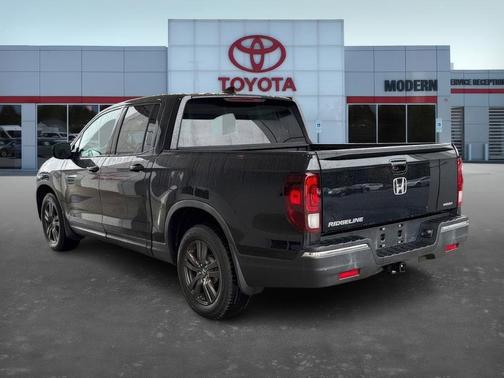 2017 Honda Ridgeline Sport