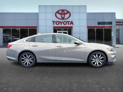 2017 Chevrolet Malibu 1LT