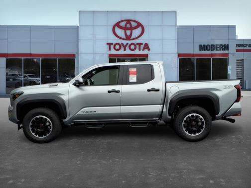 2025 Toyota Tacoma Hybrid TRD Off Road