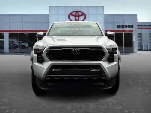 2025 Toyota Tacoma Hybrid TRD Off Road