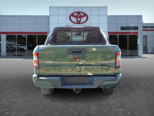 2022 Nissan Frontier PRO-4X