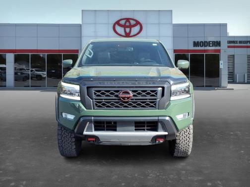 2022 Nissan Frontier PRO-4X