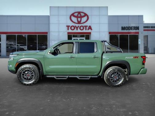 2022 Nissan Frontier PRO-4X