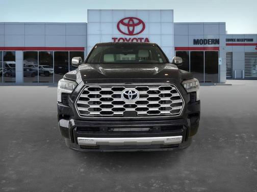 2024 Toyota Sequoia Capstone