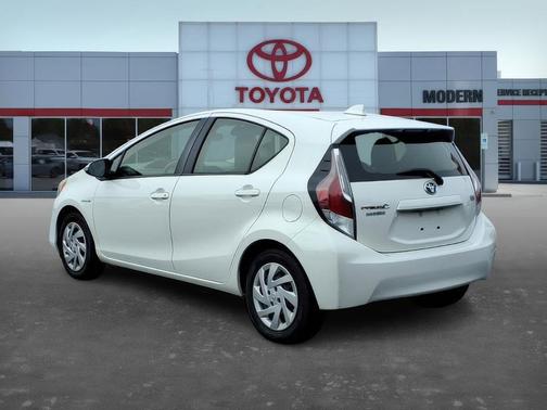 2015 Toyota Prius c Four
