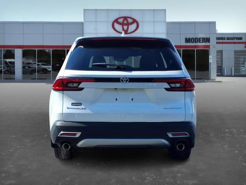 2025 Toyota Grand Highlander Hybrid MAX Platinum