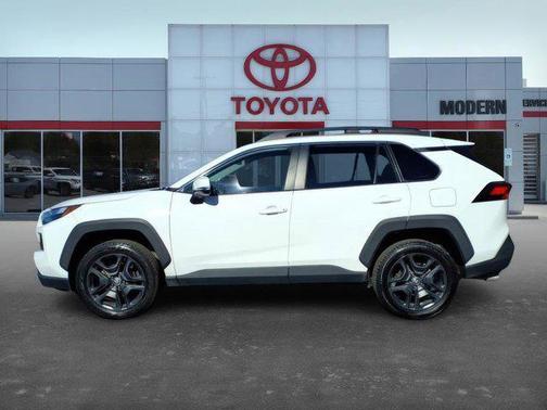 2022 Toyota RAV4 Adventure