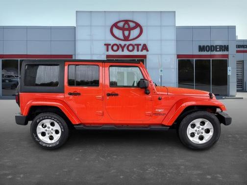 2015 Jeep Wrangler Unlimited Sahara