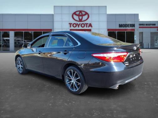 2017 Toyota Camry XSE
