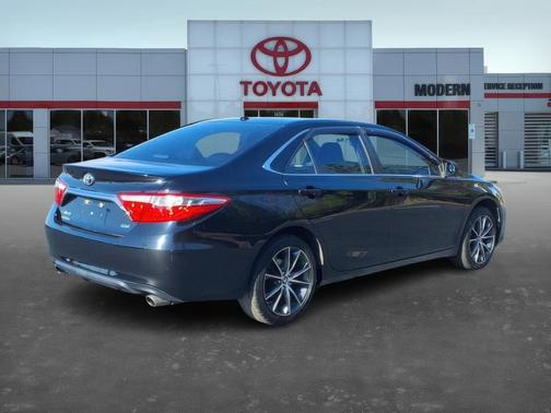 2017 Toyota Camry XSE
