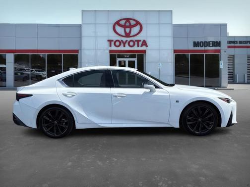 2023 Lexus IS 350 F SPORT Design