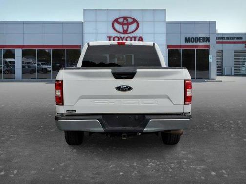 White 2018 Ford F-150 XLT