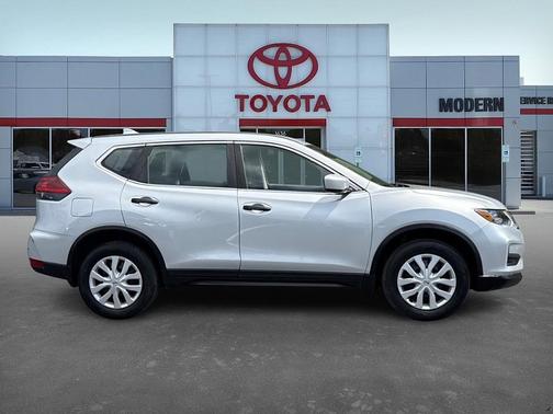 2019 Nissan Rogue S
